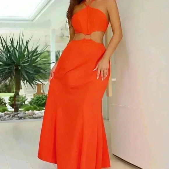 Burnt Orange Boho Women's Backless Hollow-Out Solid Color Sleeveless Dress - Picture 5 of 6